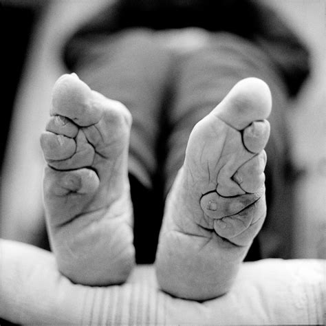 foot binding pictures japanese